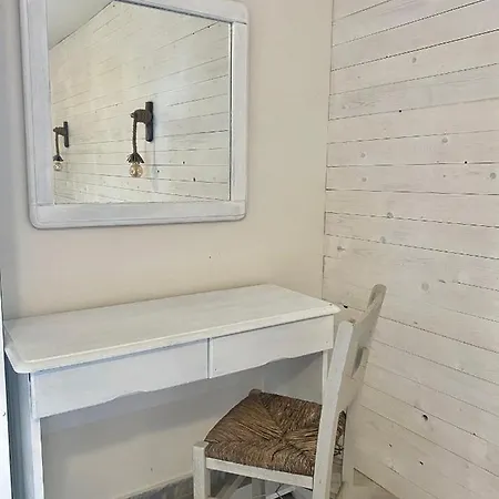 Ble Studios Apartment